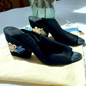 Tory Burch Embroidered Mules black Suede Size